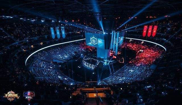 球迷与社会 球迷与社会