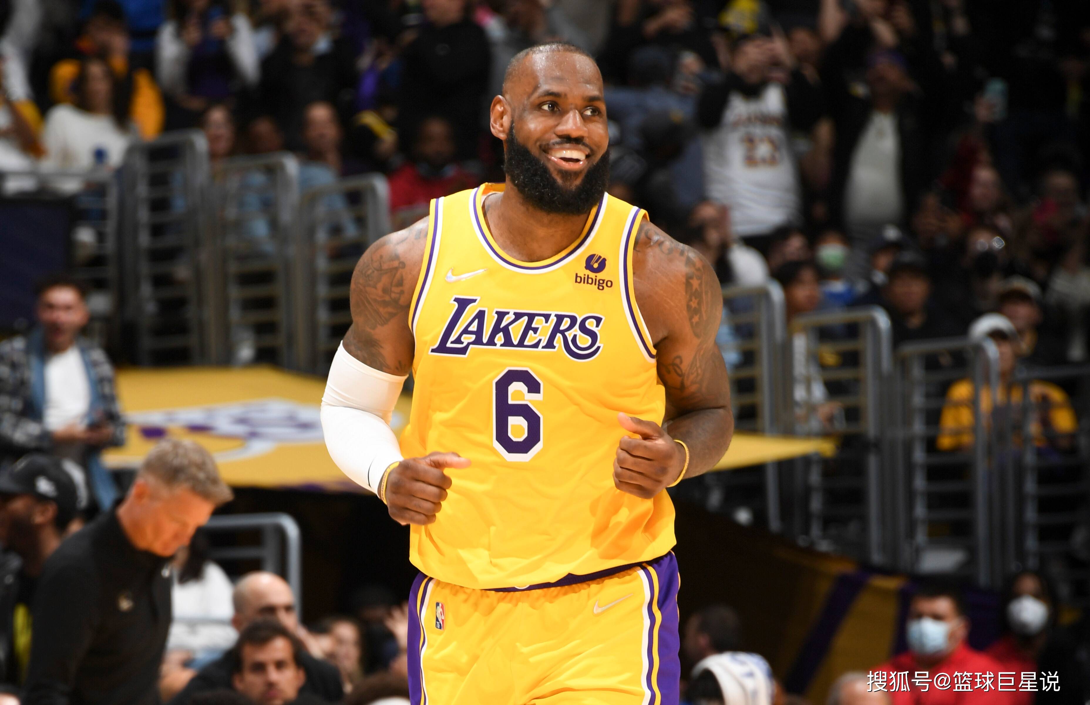 比较历史地 比较历史地