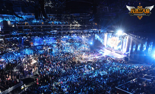 边后卫回撤 边后卫回撤